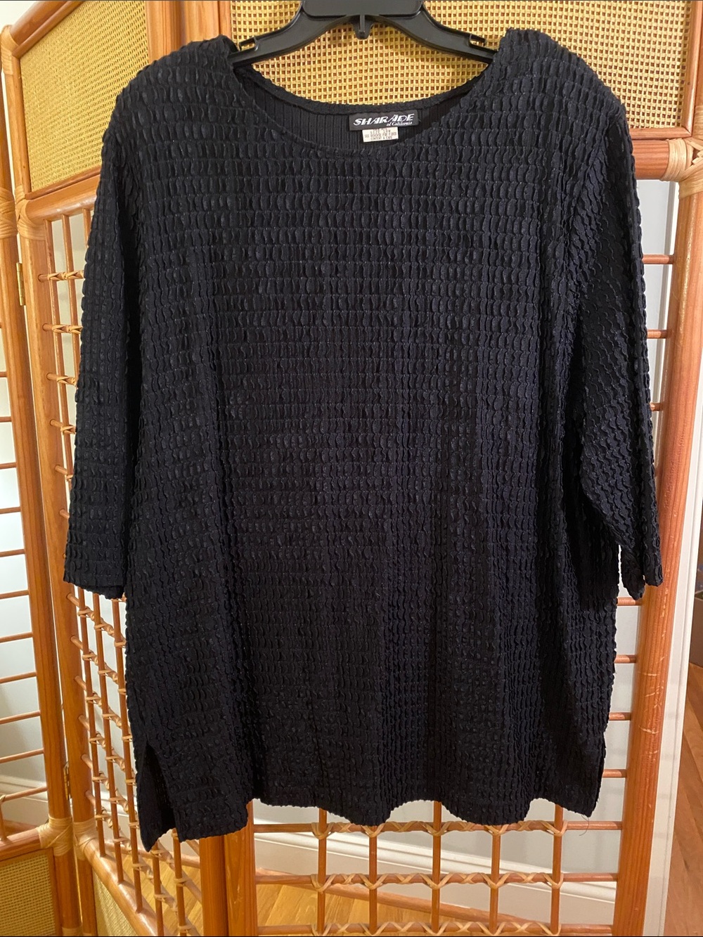 Shar Aide Black Textured Tunic Blouse